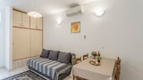 Apartment (Vedra- free parking and close to the )