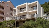 Apartment (Vedra- free parking and close to the )