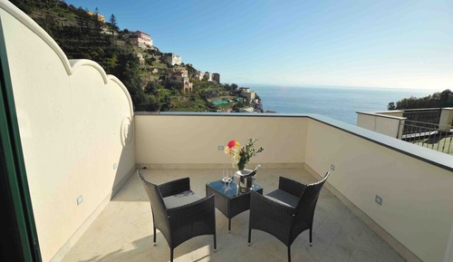 Habitación Deluxe doble, balcón, vistas al mar