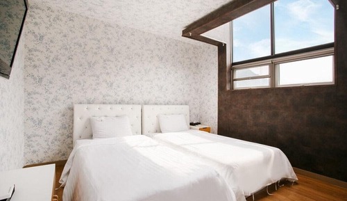 Habitación (Blue)