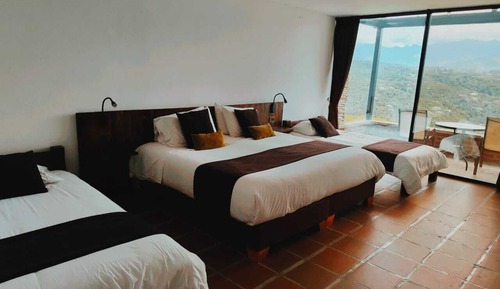 Habitación cuádruple superior