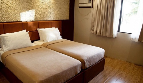 Habitación junior con 2 camas individuales
