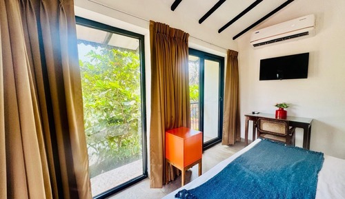 Habitación Deluxe con 1 cama doble o 2 individuales, vistas a la montaña