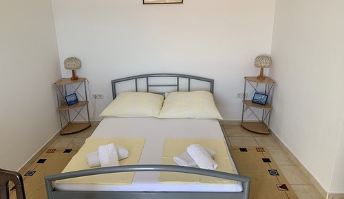 Apartamento, vistas al mar (1)