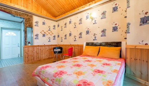Habitación (201)