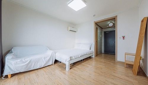 Habitación (202)