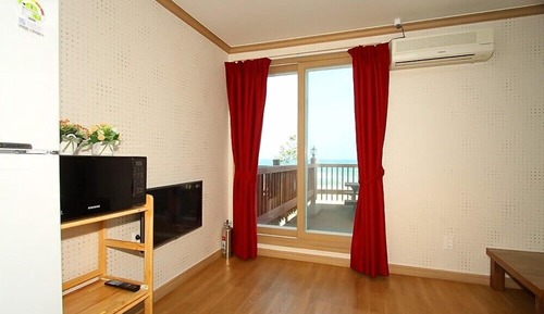 Habitación (204)