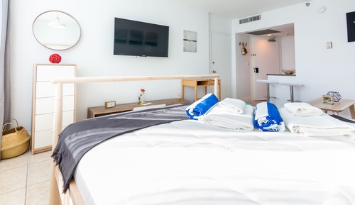 Suite estudio exclusiva (Apt 1523)