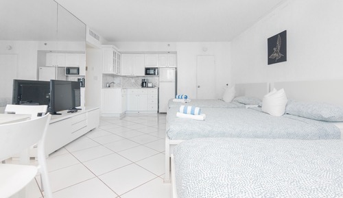 Suite estudio superior (Apt 1005)