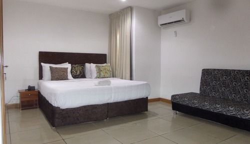 Executive Room (1)