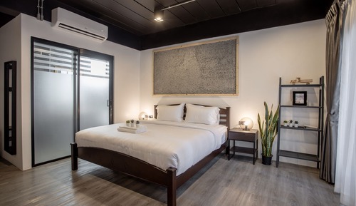 Habitación exclusiva doble, 1 cama de matrimonio grande, vistas a la ciudad