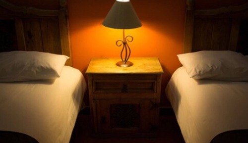 Habitación clásica con 2 camas individuales
