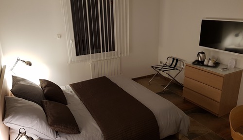 Habitación doble, baño privado, vistas al parque (Chambre )