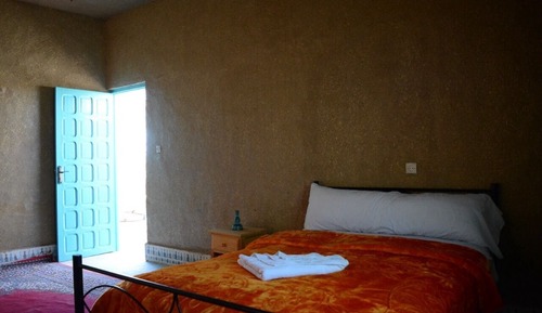 Habitación doble, baño privado