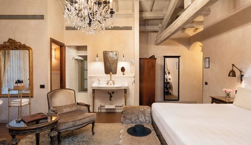 Master Suite Cantiniere