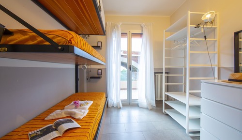 Apartamento familiar, 2 habitaciones, mirando al mar (Sunset Frame 2 Few Steps From Sea)