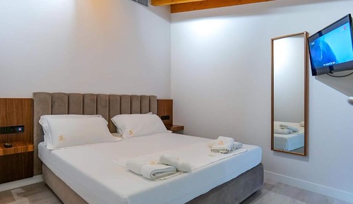 Habitación, bañera de hidromasaje