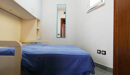 Casa, 2 habitaciones, balcón, vistas a la ciudad