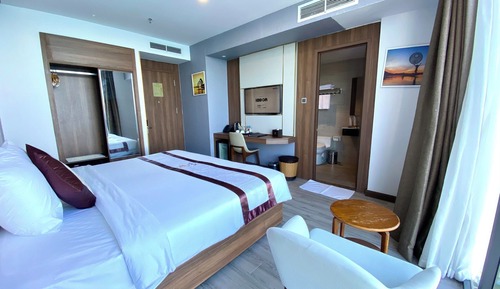 Habitación Deluxe con 1 cama doble o 2 individuales, vistas al mar