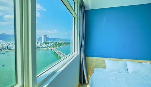 Apartamento, 2 habitaciones, vistas al río