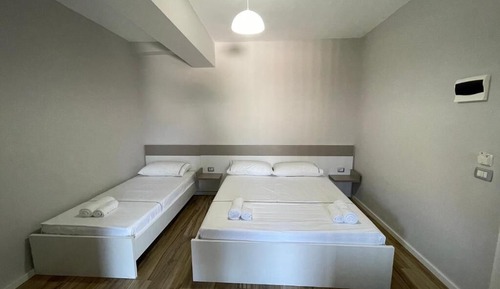 Habitación cuádruple, vistas a la ciudad