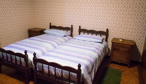 Habitación con 1 cama doble o 2 individuales (1)