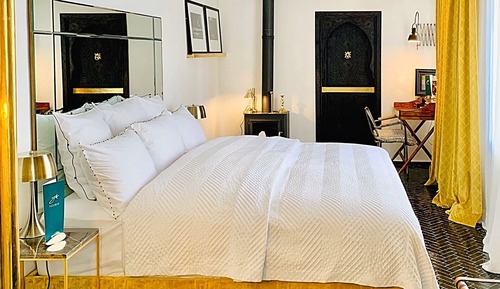 Suite Deluxe*