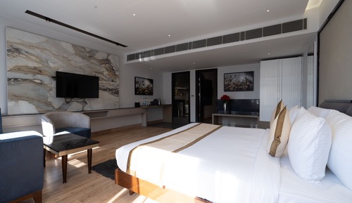 Suite estudio familiar, varias camas, vistas a la colina