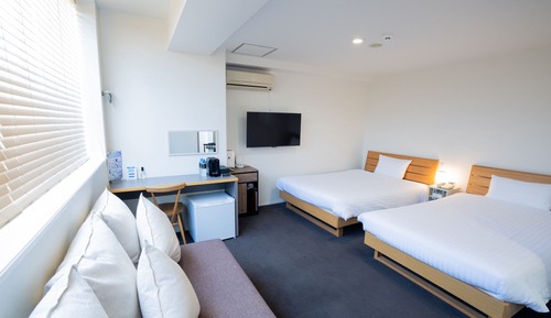 Habitación familiar, no fumadores (Double Bed x 1, Large Single Bed x 1)
