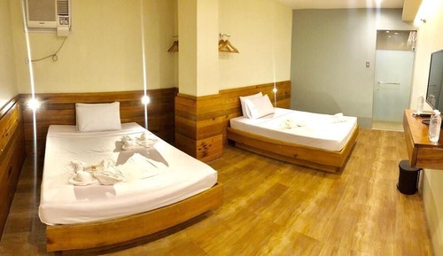 Suite familiar