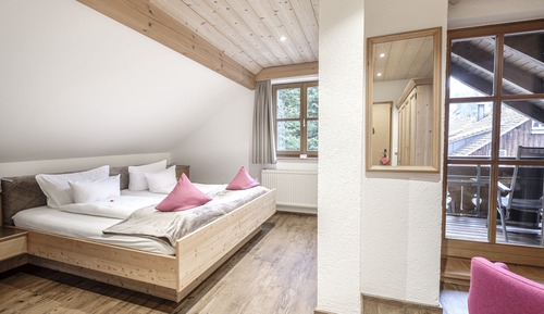 Habitación estándar doble, balcón
