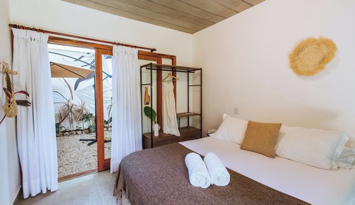 Habitación Deluxe doble, 1 cama de matrimonio, vistas al jardín