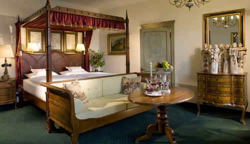 Suite Signature
