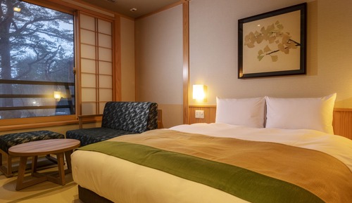 Habitación junior doble, baño privado (JPN Western Style w/ Hot Spring 1F)