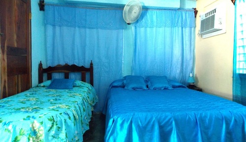 Habitación con 1 cama doble o 2 individuales