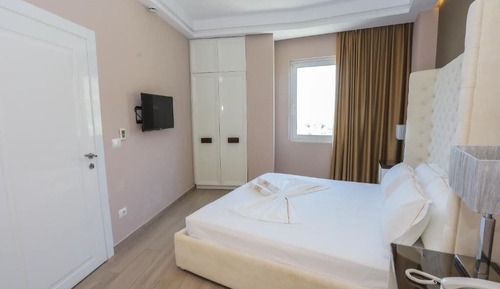 Suite Deluxe, balcón, planta baja