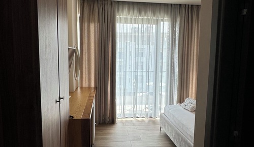 Habitación Deluxe doble, balcón, vistas parciales al mar