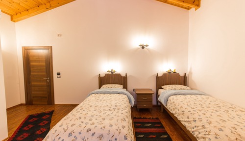 Habitación con 2 camas individuales