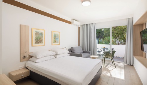 Superior double room with balcony