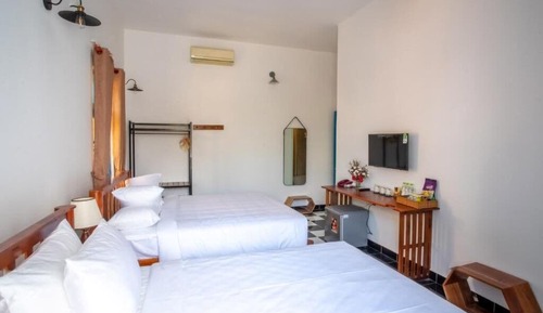 Habitación triple Deluxe, balcón (Panorama)
