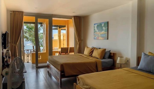 Habitación triple Deluxe, vistas al mar