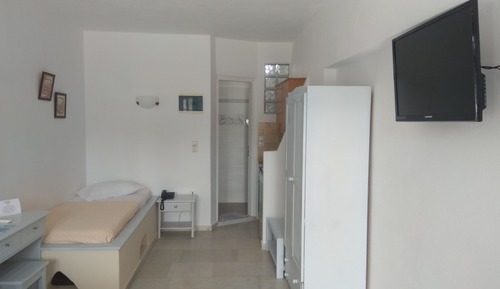 Habitación triple económica