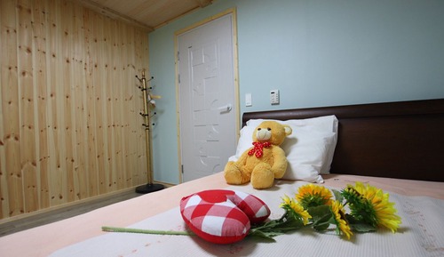 Habitación (15 PY, Haengbok)