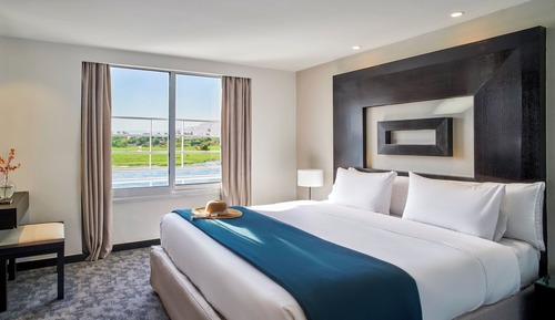 Suite Royal, 1 cama de matrimonio grande con sofá cama