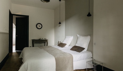 Habitación clásica con 1 cama doble o 2 individuales, baño privado (Lune)