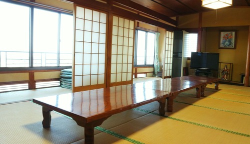 Habitación tradicional, baño compartido (Japanese Style for 6, 2nd Floor)