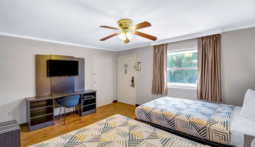 Habitación estándar, 2 camas dobles, accesible para personas con discapacidad, no fumadores