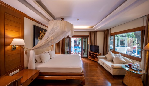 Habitación Deluxe, 1 cama de matrimonio grande, acceso a la piscina (Lanna)