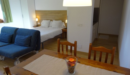 Estudio, terraza, vistas a la montaña (2-4 people)