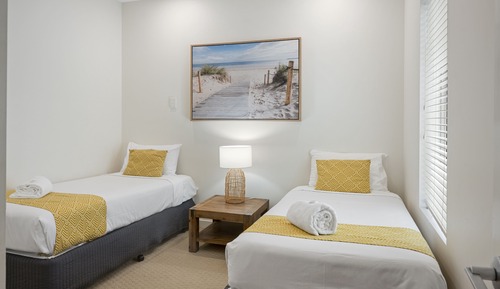 Apartamento, 3 habitaciones, balcón, vistas al mar
